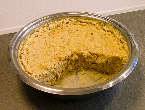 La terrine de lentilles corail a été cuite au bain marie dans le Légumier Baumstal