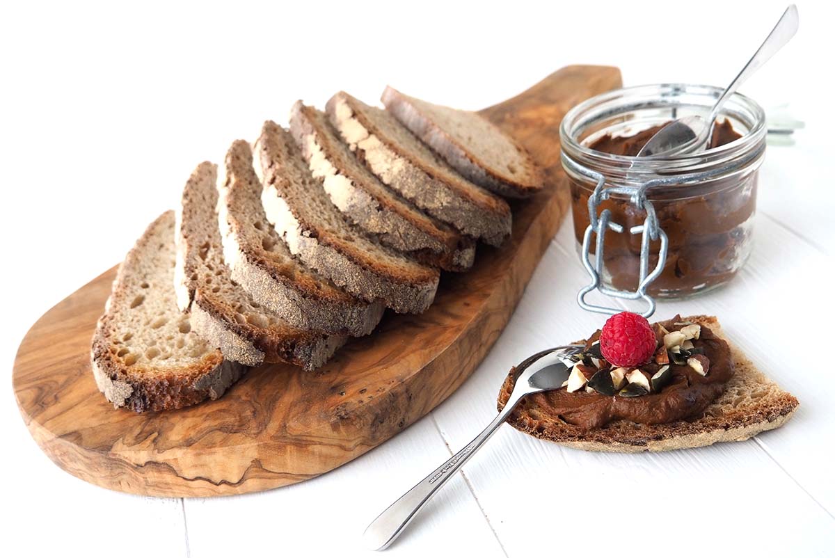 La pate à tartiner chocolat potimarron est délicieuse avec des tartines de pain ou sur des crepes