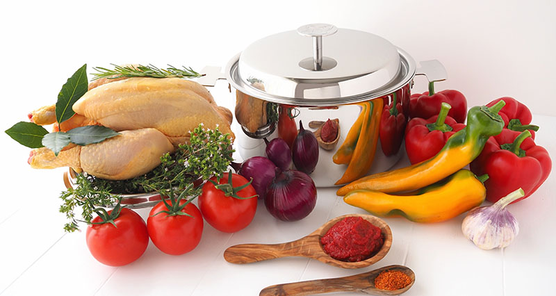 Les ingrédients pour la recette du poulet basquaise