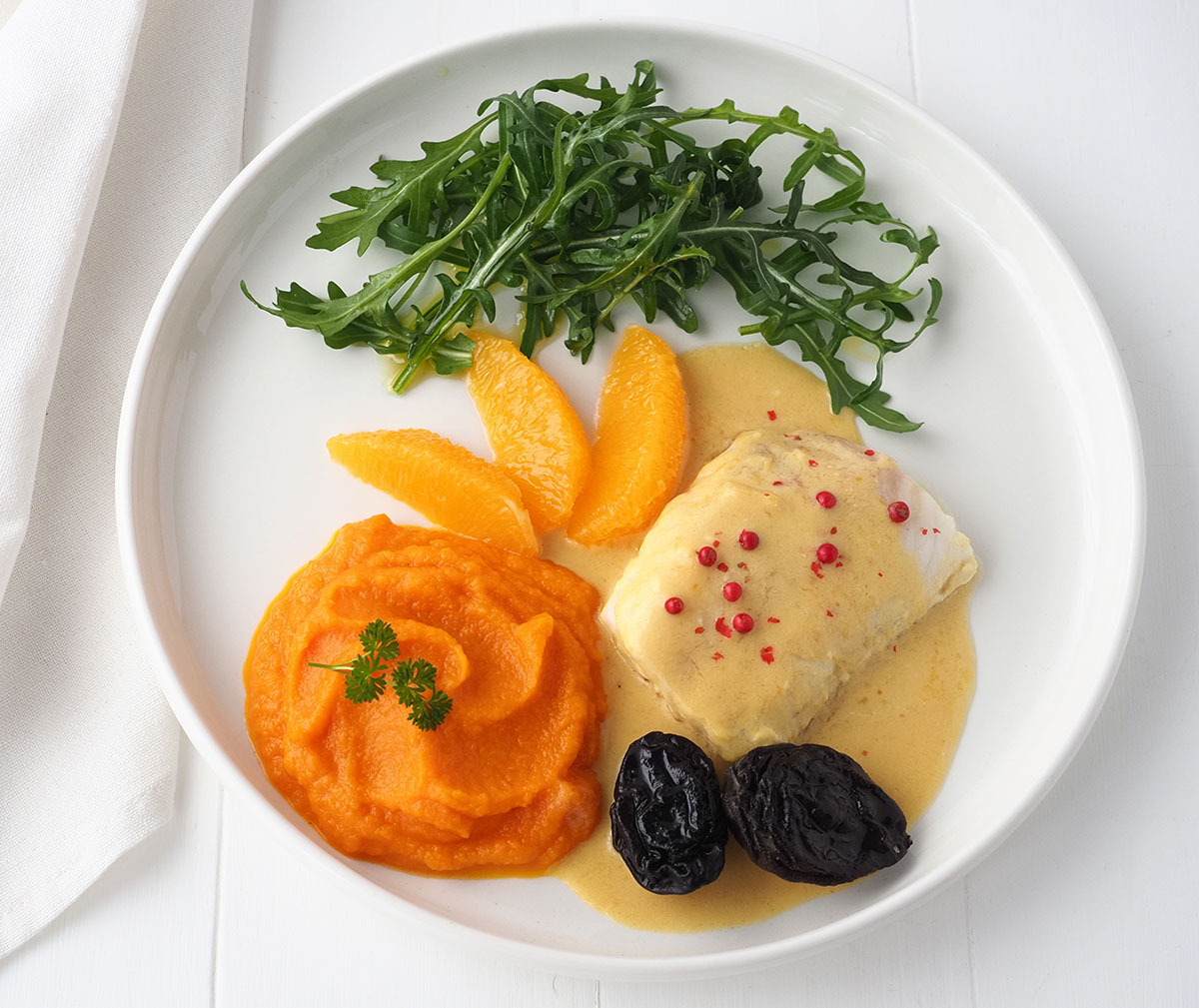 Assiette de cabillaud avec sa purée de carottes